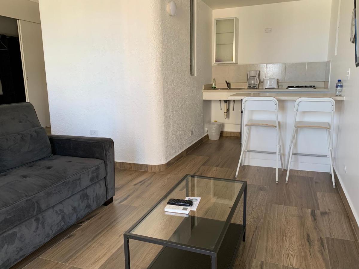Dali Suites Tijuana Bagian luar foto