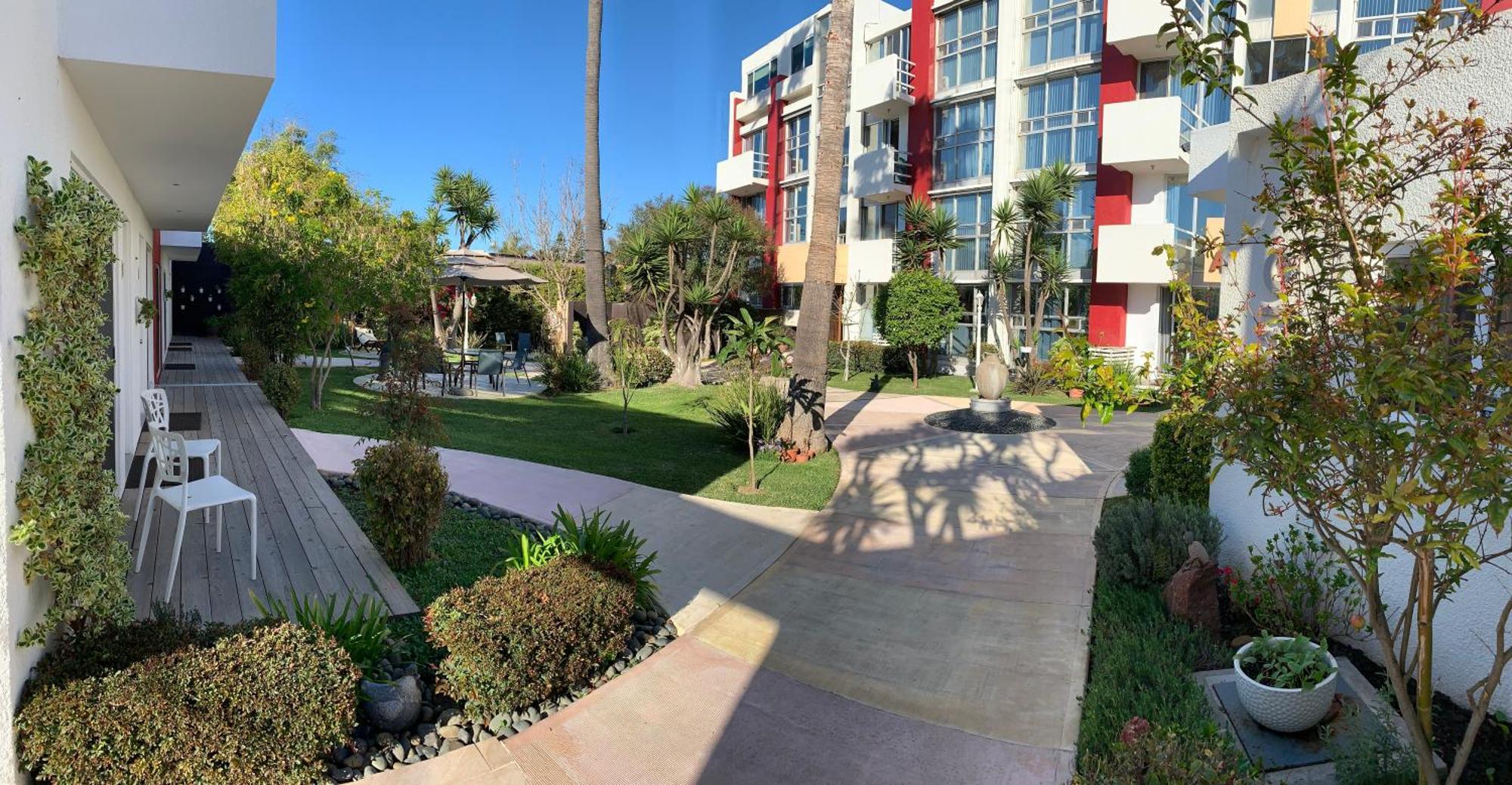 Dali Suites Tijuana Bagian luar foto